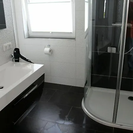 With 2 Bedrooms Tatil Evi Dranske